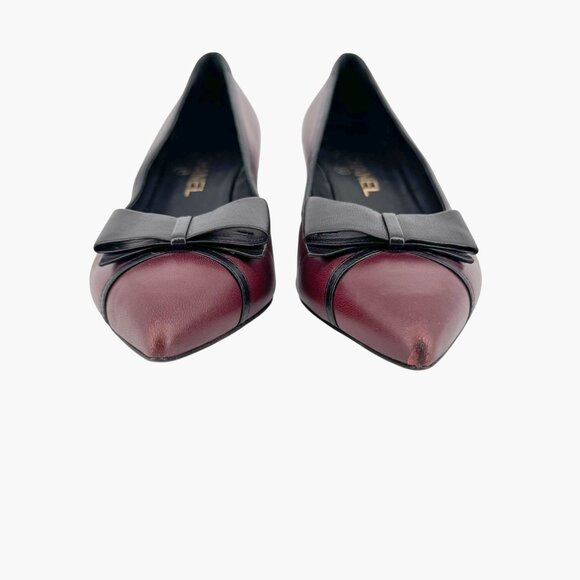 Chanel Pointed Toe Bow Pumps Size 38 US 7-7.5 Maroon Leather CC Mid Block Heel - Picture 5 of 15